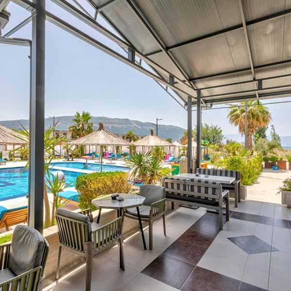 Beachfront With Hotel Facilities Vlorë Exterior foto